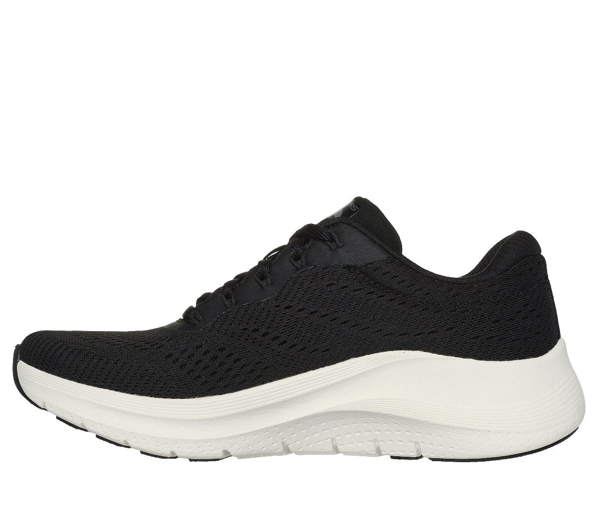 150051#BKW-BLACK MESH/WHITE TRIM