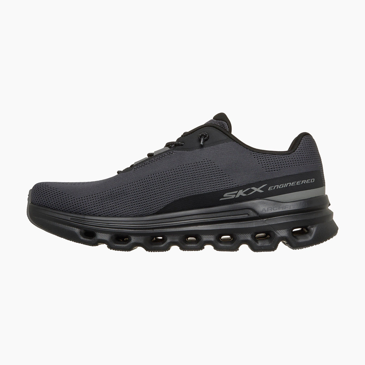 BKCC-BLACK LEATHER/SYNTHETIC/MESH/CHARCOAL TRIM